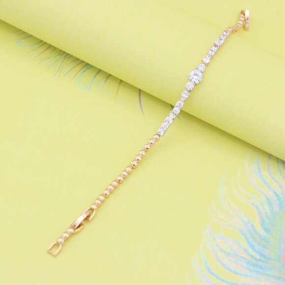 "Rose Gold Bracelet with Mixed-Cut White Crystals and Beaded Chain, XPBL0813 - Picture 2 of 12